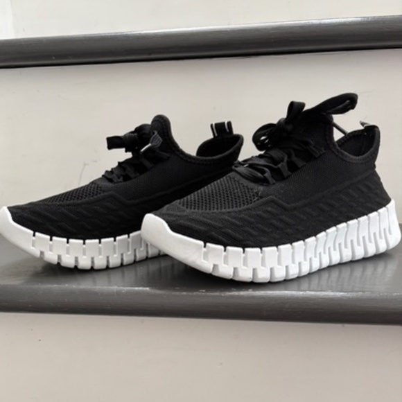 Danskin Knit Sneakers - Picture 1 of 5